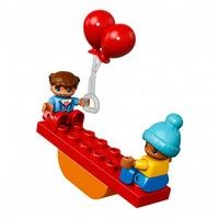 Конструктор LEGO DUPLO День рождения 10832
